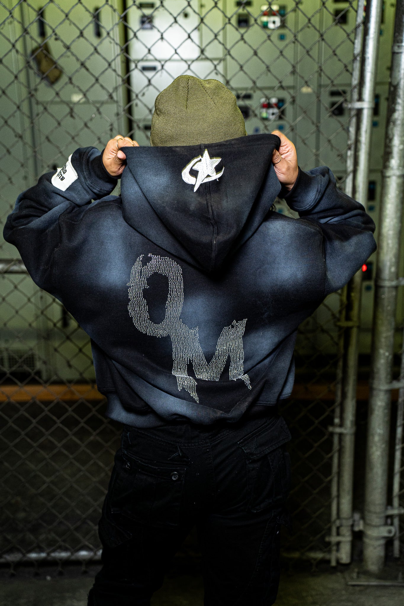 ONHIZM ZIP UP JACKET