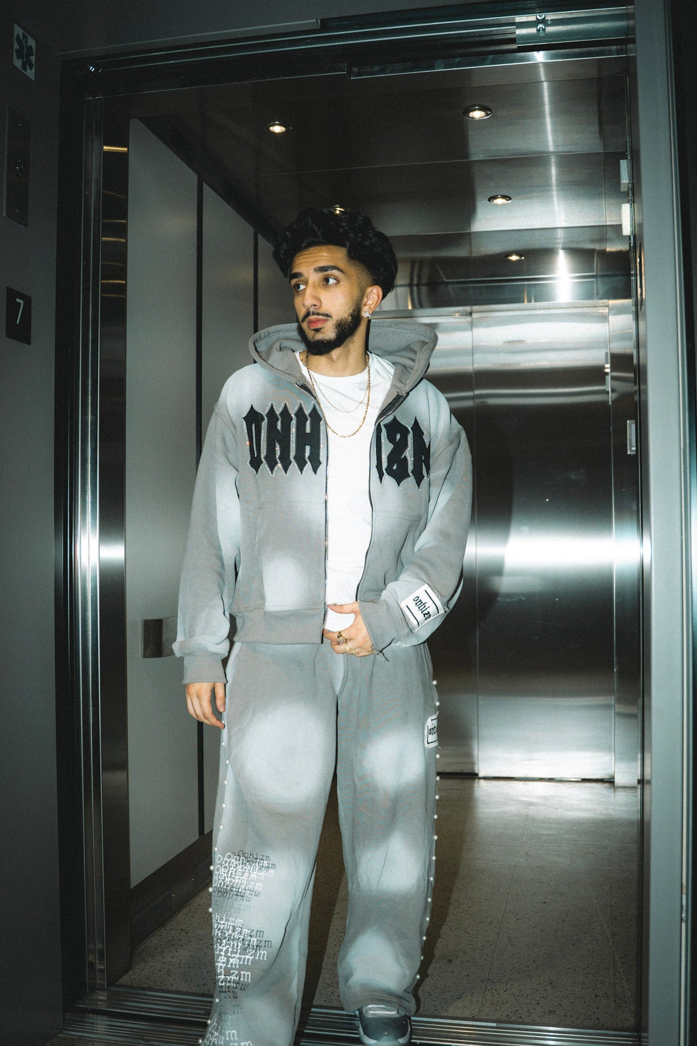 ONHIZM Grey Full Outfit (Jacket+Sweatpants)